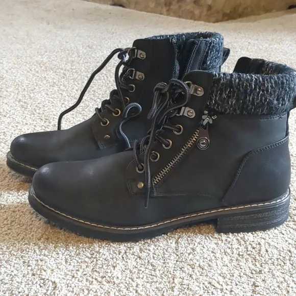 Patrizia Women's Black Ankle Boots - Picture 2 of 6